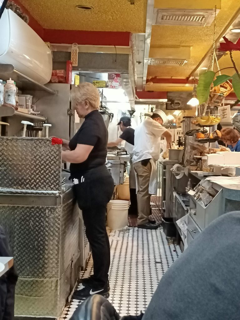 El Pearl Diner es toda una sorpresa en mitad de Nueva York